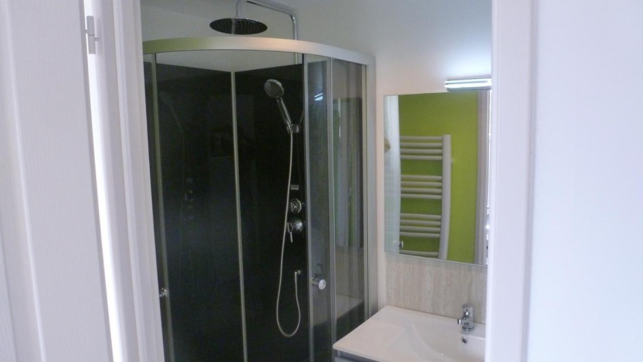 Logements Le232 fr Chasseneuil-du-Poitou Extérieur photo