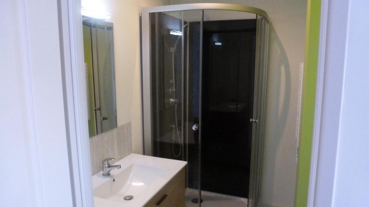 Logements Le232 fr Chasseneuil-du-Poitou Extérieur photo