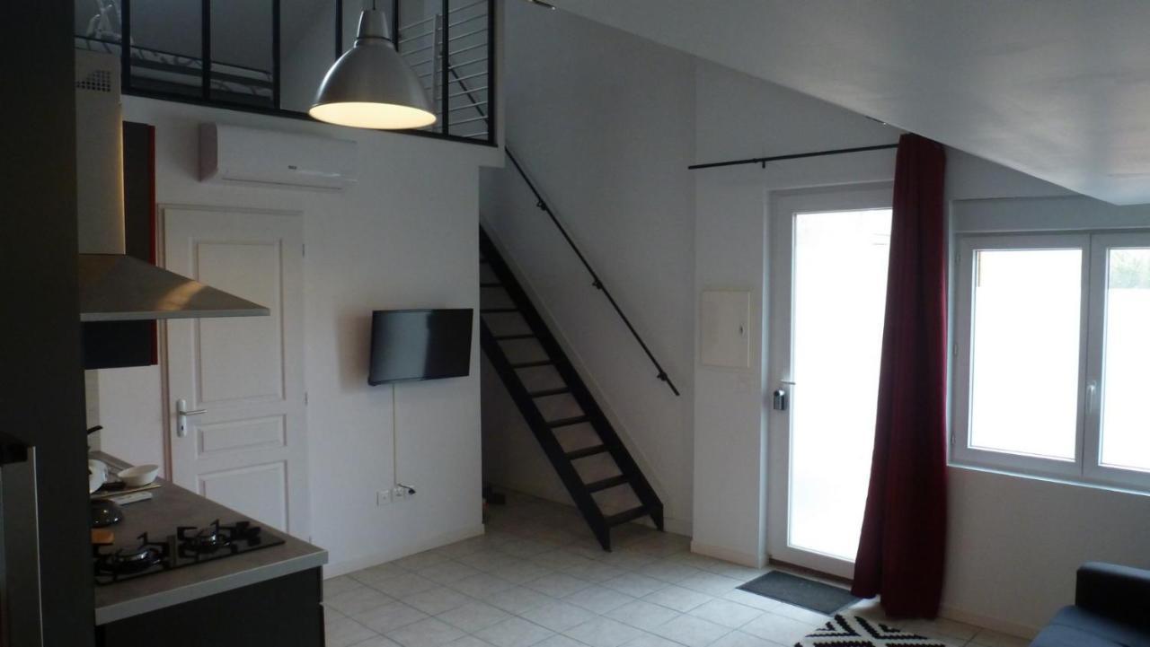 Logements Le232 fr Chasseneuil-du-Poitou Extérieur photo